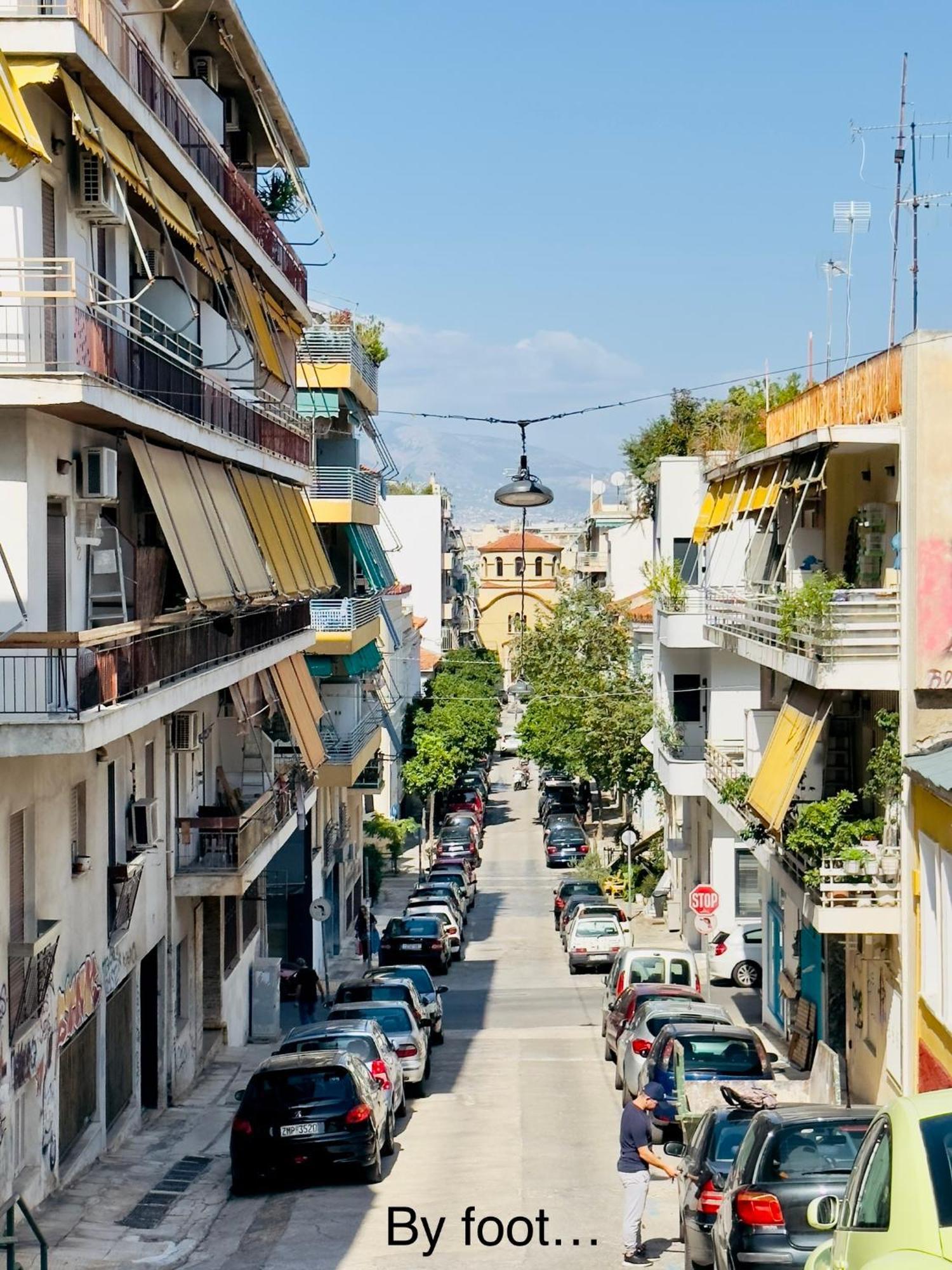 Apartment Yuna Penthouse, 100sqm Private Rooftop Terrasse, Acropolis By Foot Athen